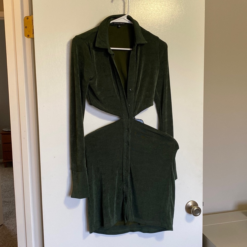 Green cutout long sleeve dress